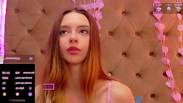 CoraVex live XXX chat