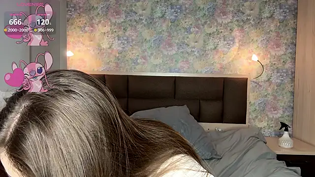 LoraDavi Pertunjukan Webcam