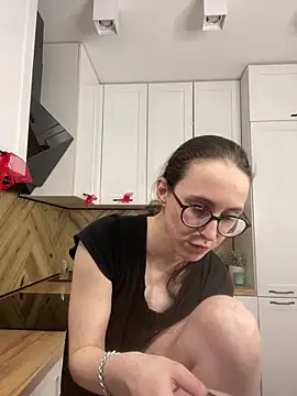 MartiniiSelenna Chat XXX live