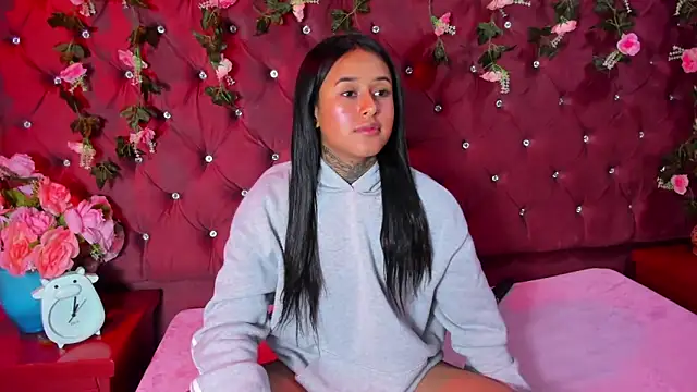 Chat +18 de milly_print ao vivo