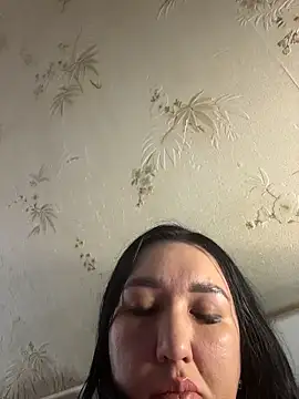 Chatroom XXX en direct de Naughtbaby_2025