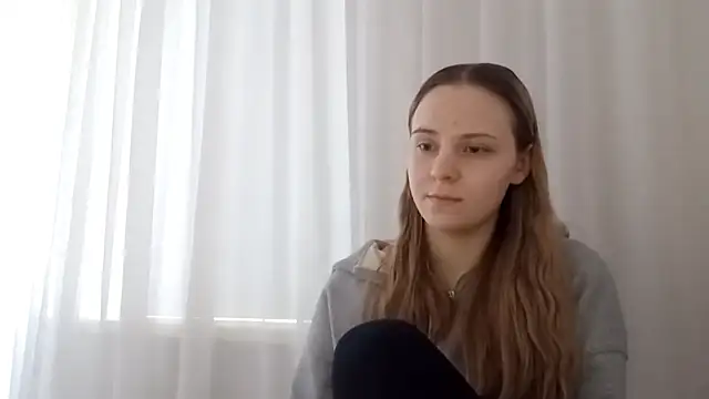 Živý XXX chat CrackShirker