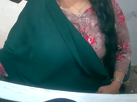 Cute_Aliyaa 现场XXX聊天