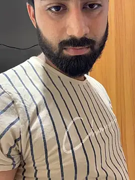 Chat +18 de hottestboy03 ao vivo