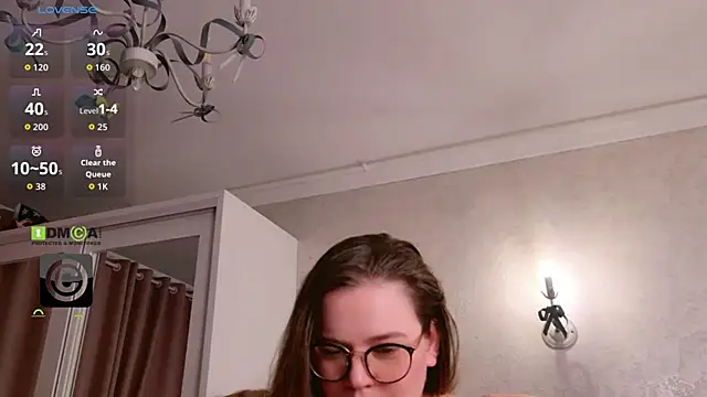 Chatroom XXX en direct de KellyKleine