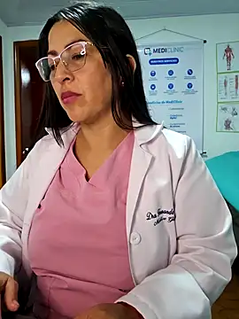 JustSamantha_ – Naživo XXX chat