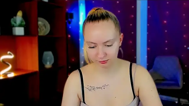 Chat XXX ao vivo de mila_glow1