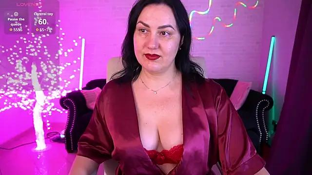 แชท XXX สดของ VelvetLuck