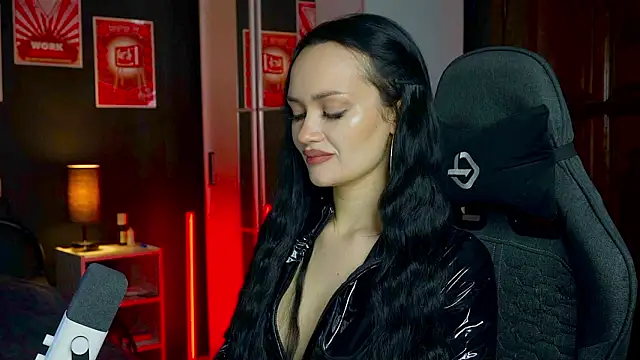 QueenAliss Live XXX-chat