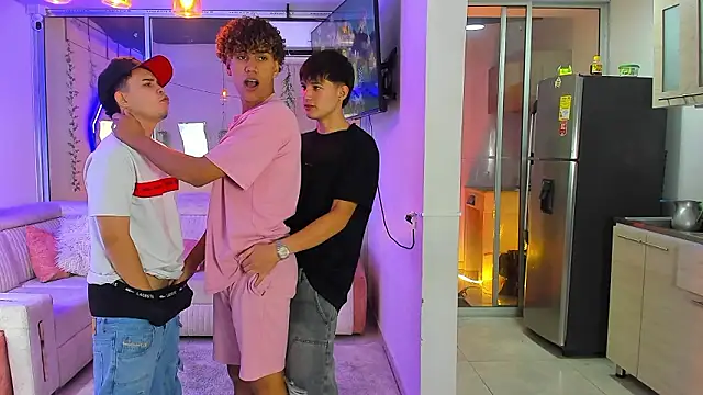 Houseofwarrios Pertunjukan Webcam