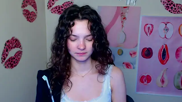 _SusieSu_ Live XXX-Chat