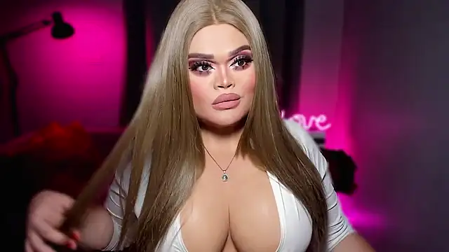 BelindaLove Webcam show