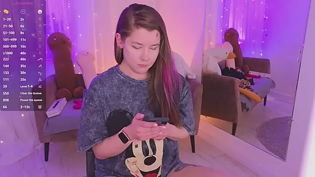 แชท XXX สดของ Mira_Falls