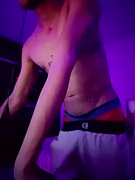 BADFUCKPUSSYHARDCORE: вебкам-шоу