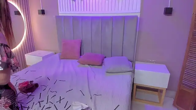 chantall1375 Pertunjukan Webcam