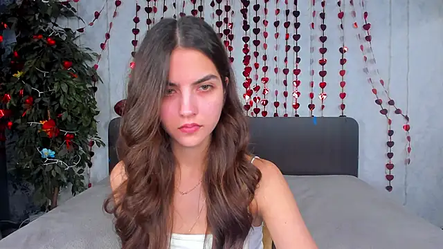 دردشة Milana_Crystal_ الجنسية المباشرة