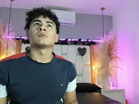 Show modela Bastixvontade na web-kameri