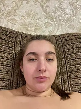 Show modela --Lovely-- na web-kameri