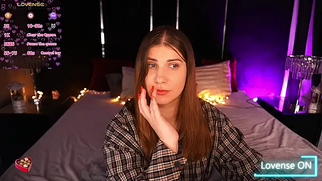 Онлайн чат XXX CassandraGood