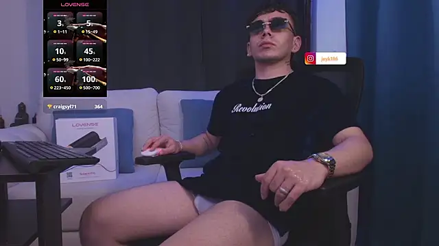 Guccy_Boy_Club's Live XXX Chat