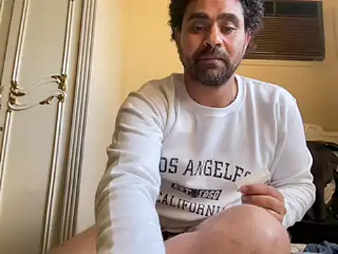 RoyalPharaoh's Live XXX Chat