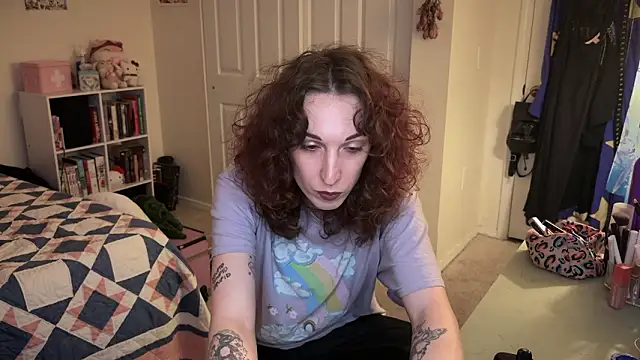 XXX chat uživo modela bellababy444