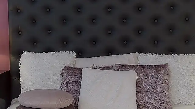 JaquelineM Live XXX-Chat