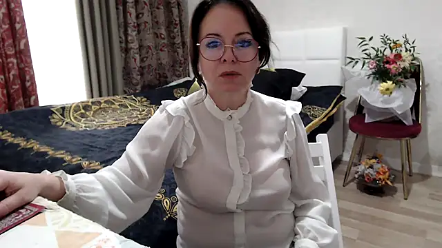 Arisa5000のライブXXXチャット