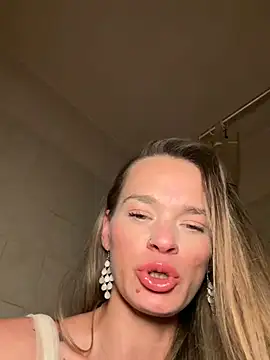 vinique99 Chat XXX in diretta