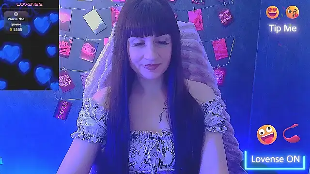 Violla_Myn Webbikameraesitys