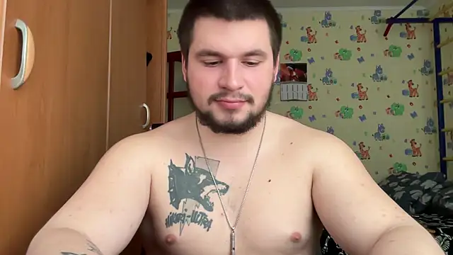 Show modela chiraq1945 na web-kameri