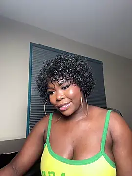 WomanNextdoor1 Adlı Modelin Canlı XXX Sohbeti