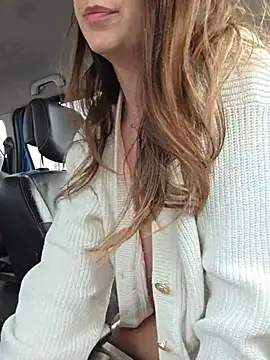 ellaxxstar: απευθείας συνομιλία ΧΧΧ