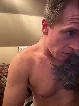 XXX chat uživo modela DILFiGuess1