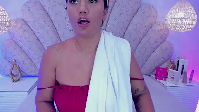 Chatroom XXX en direct de dalila_salazar