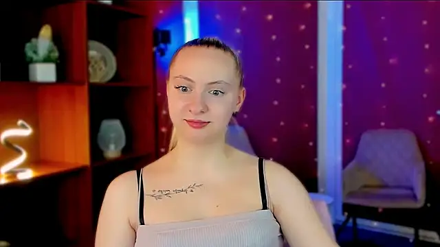 mila_glow1: онлайн-секс-чат