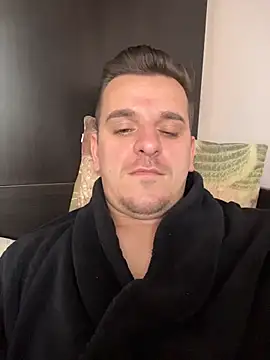 Huge_cock22cm Show Webcam