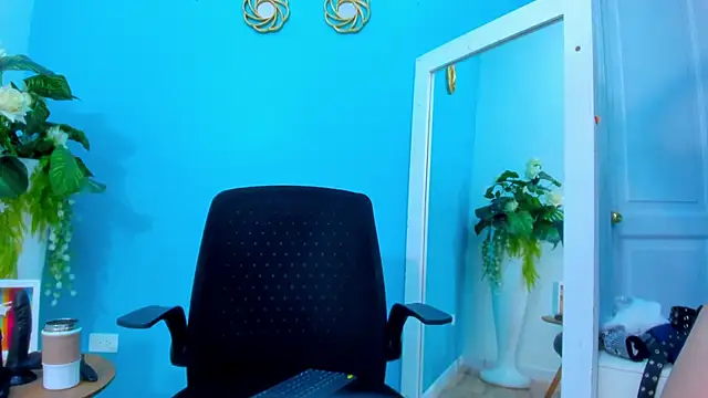 ViictoriiaSaenz Obrolan Langsung XXX