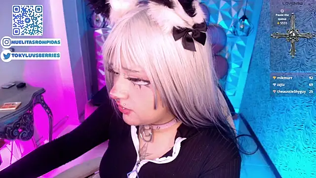 Chatroom XXX en direct de toky_doll