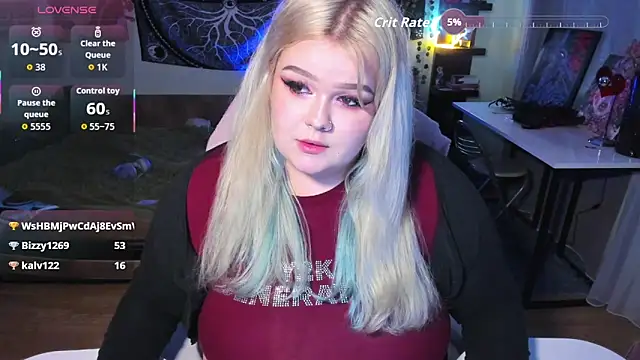 _CandyM1lky_'s Live XXX Chat