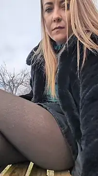 Risky_julia2330 Live XXX-chat