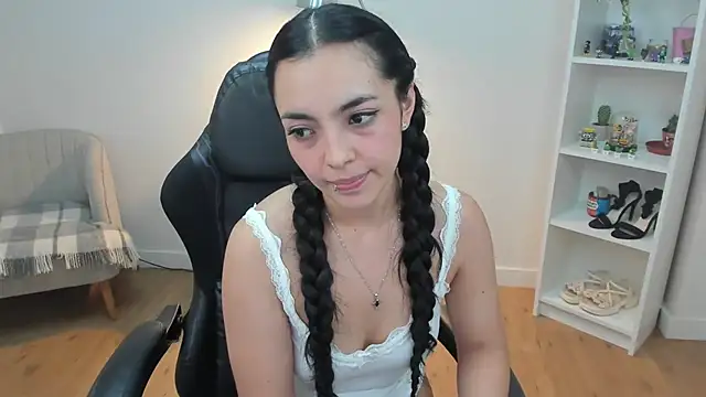 _BellaEvans_: онлайн-секс-чат