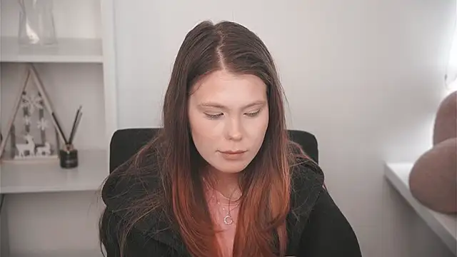 Živý XXX chat MarnieWootan