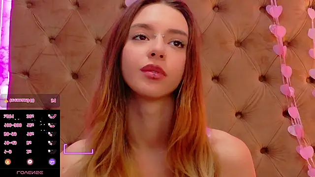 Chat +18 de CoraVex ao vivo