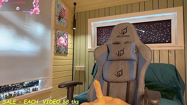 SandyChris Live XXX Chat