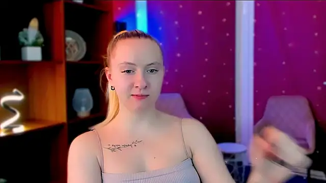 mila_glow1: απευθείας συνομιλία ΧΧΧ