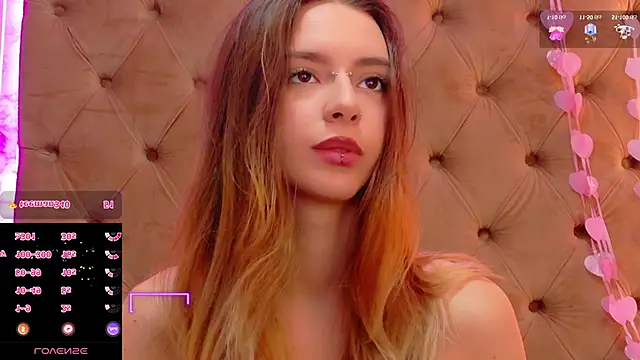 CoraVex Adlı Modelin Canlı XXX Sohbeti