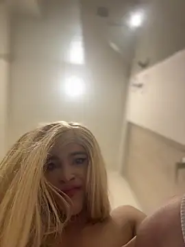 stormytt_'s Live XXX Chat