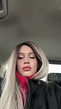 KikiWatson Chat XXX in diretta