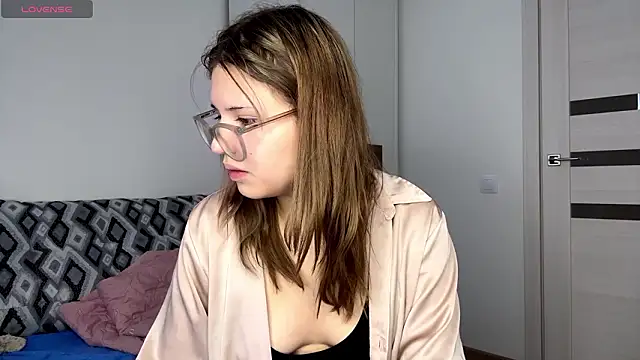 Chat +18 de VerniceEngelking ao vivo